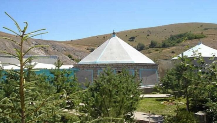 Hubyar Eğitim Vakfı’ndan ‘Tekke’ Açıklaması: “Mesele İdeolojik Zemine Çekilmek İsteniyor”