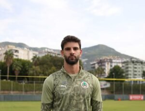 Trabzonspor’un yeni stoperi Süper Lig’den!