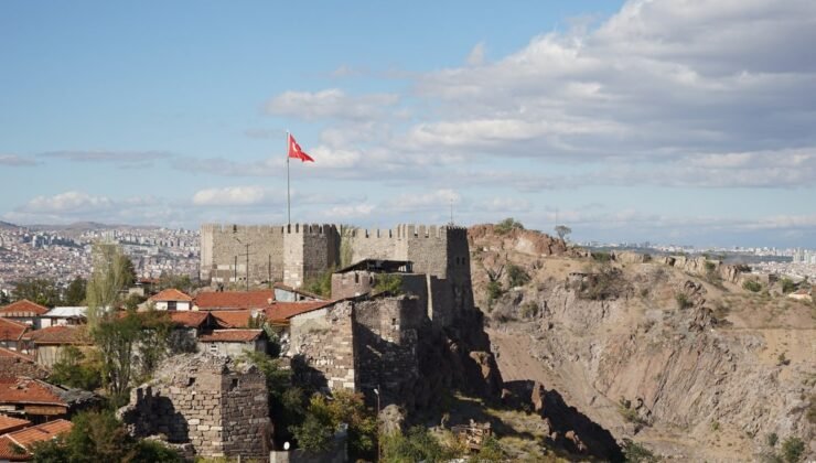 Ankara Kalesi’nin Manevi Bekçisi: Akkale ve Sırrıyla “Ali Taşı”