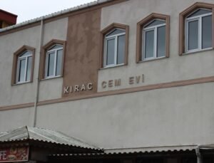 İstanbul Esenyurt’taki Kıraç Cemevi’nde tahliye kararı ertelendi